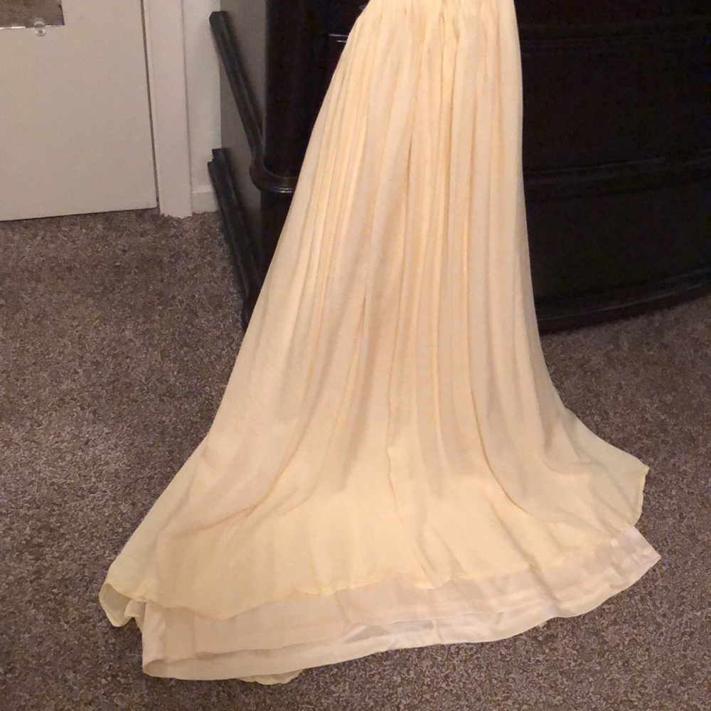 Light yellow elegant dress